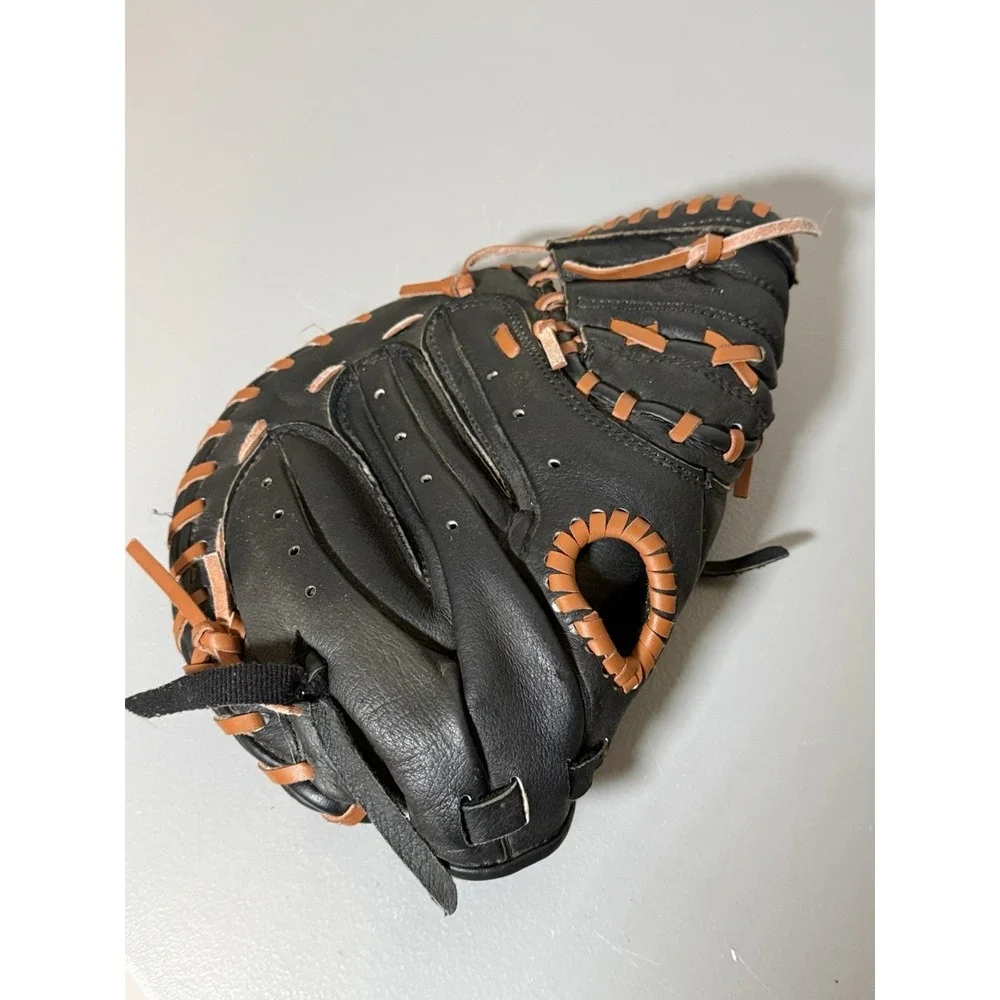 ADIDAS Youth Catcher's Mitt RHT Model TS3150BR Glove GENUINE LEATHER